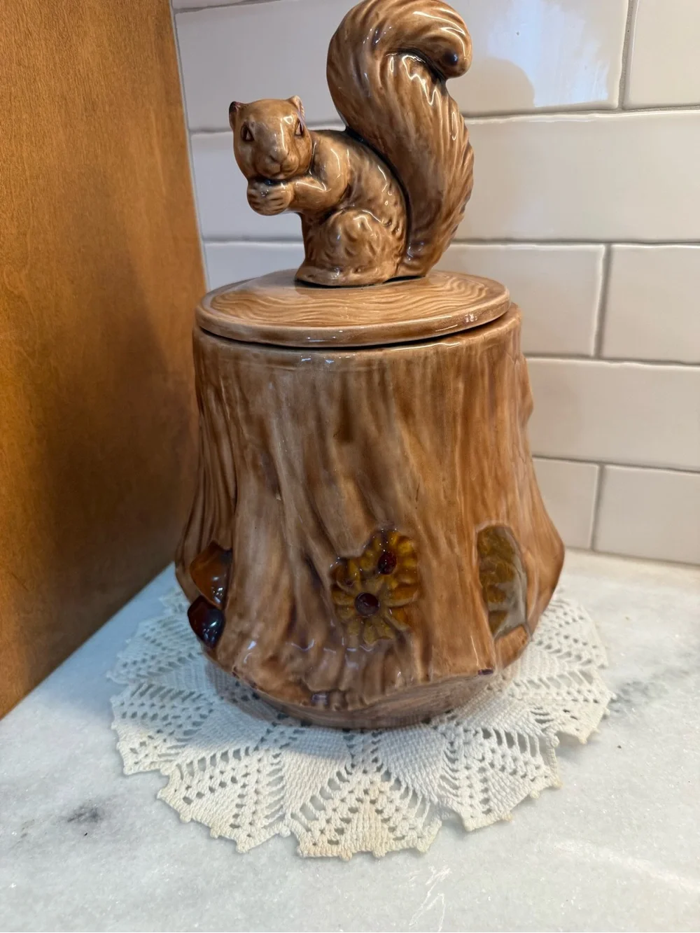 Brown Ceramic Squirrel Cookie Jar - Decorative Food Storage